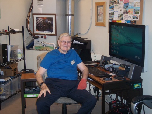 K5ASP trustee, Eugene (Gene) Chenette, N5YJ, invited and hosted the Quarter Century Wireless Association – Chapter 41 on their visit to The Aspens Amateur Radio Club in Allen, Texas. 
